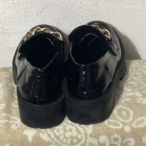 ZARA black slick gold chain👞40/9 Starter Tank USA-Small - Picture 15 of 17